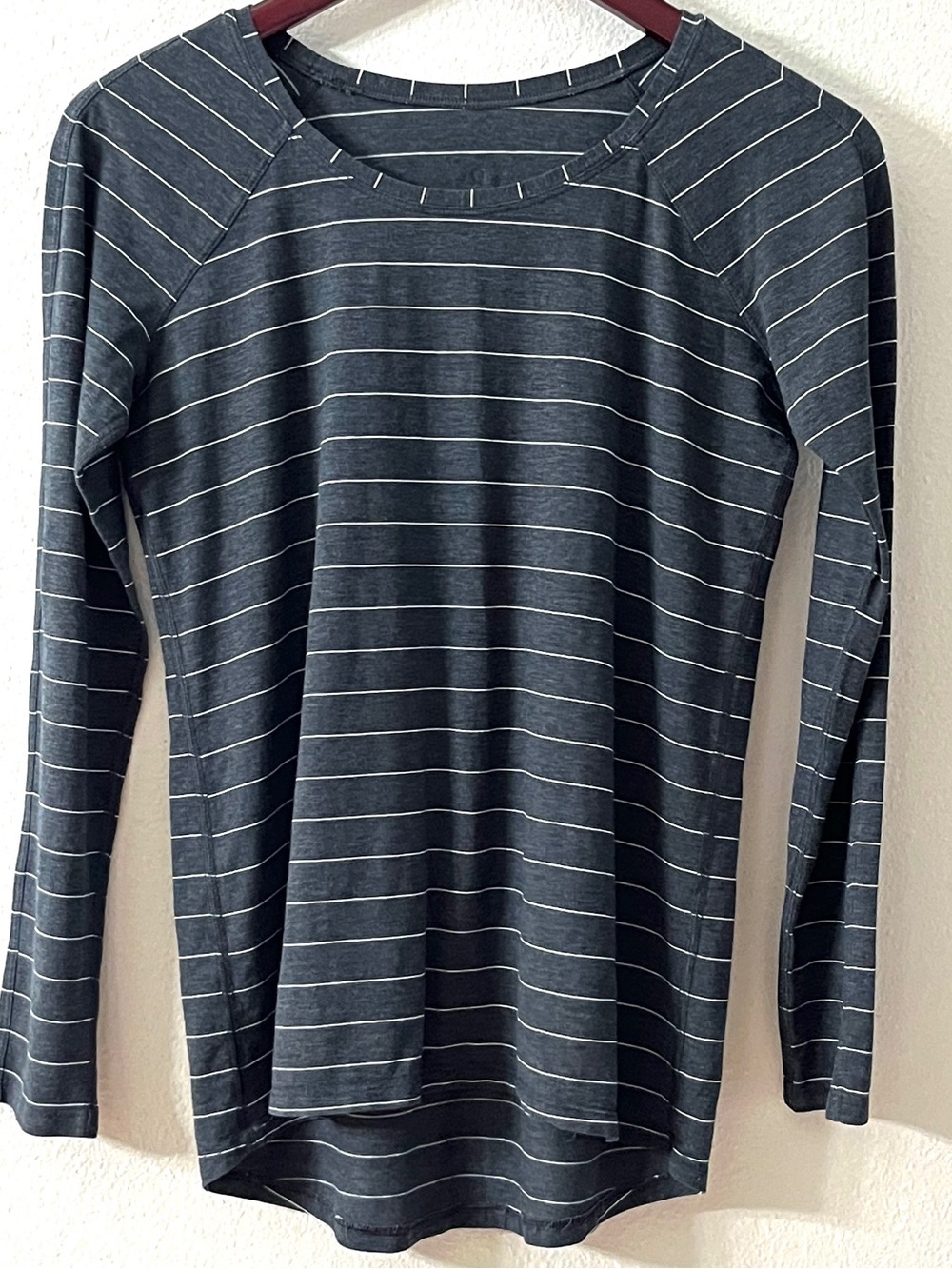 🍋Lululemon Long Sleeve Light Weight Tee